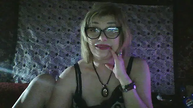 Lia Ray online show from March 13, 2026, 8:36 pm