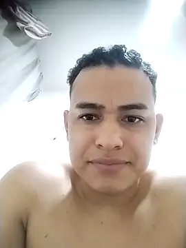 Snapshot of rexforctz chatting on December 3, 2025, 11:04 pm rexforctz online show from December 3, 2025, 11:04 pm