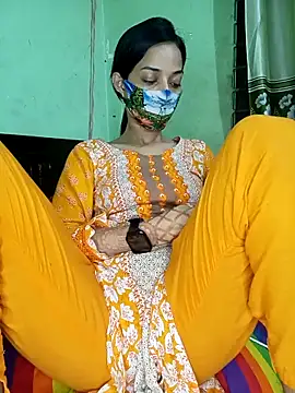 Snapshot of Night_Queen3 chatting on November 19, 2025, 5:57 pm Night Queen3 online show from November 19, 2025, 5:57 pm