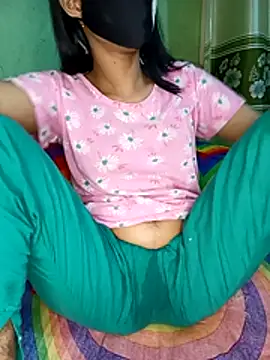 Snapshot of Night_Queen3 chatting on November 29, 2025, 4:40 pm Night Queen3 online show from November 29, 2025, 4:40 pm