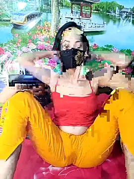 Snapshot of Night_Queen3 chatting on December 3, 2025, 5:45 pm Night Queen3 online show from December 3, 2025, 5:45 pm