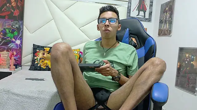 TwinkD asian online show from October 22, 2025, 3:17 am