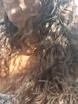 Snapshot of sol093 chatting on April 12, 2026, 3:59 pm sol093 online show from April 12, 2026, 3:59 pm