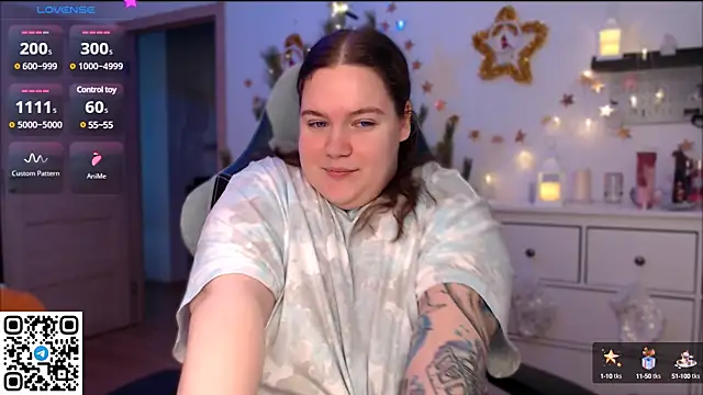 SummerTina online show from December 15, 2024, 8:41 am