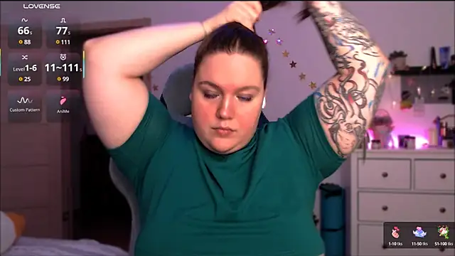 SummerTina online show from March 20, 2025, 8:29 pm