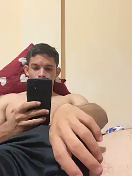 Snapshot of Michael_black01 chatting on November 13, 2025, 2:59 am Michael black01 online show from November 13, 2025, 2:59 am