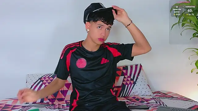 Snapshot of Axel_Cody_ chatting on June 4, 2026, 1:38 pm Axel Cody online show from June 4, 2026, 1:38 pm