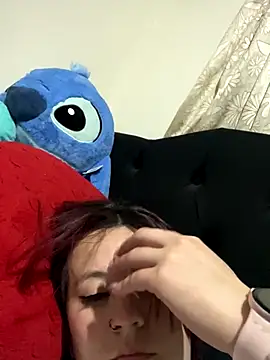 Snapshot of Zoe_fire chatting on October 29, 2025, 12:31 am Zoe fire online show from October 29, 2025, 12:31 am