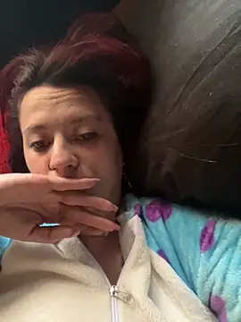 Snapshot of Zoe_fire chatting on October 29, 2025, 12:59 pm Zoe fire online show from October 29, 2025, 12:59 pm