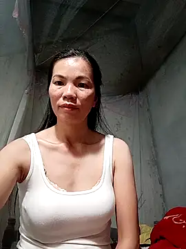 Snapshot of Style-lee chatting on December 15, 2025, 10:37 pm Style-lee online show from December 15, 2025, 10:37 pm