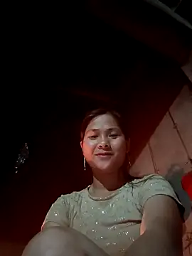 Snapshot of Lyssa-a chatting on April 10, 2026, 9:55 pm Lyssa-a online show from April 10, 2026, 9:55 pm