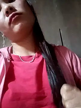 Snapshot of Lyssa-a chatting on February 8, 2026, 11:13 pm Lyssa-a online show from February 8, 2026, 11:13 pm