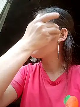 Snapshot of Lyssa-a chatting on March 3, 2026, 3:46 am Lyssa-a online show from March 3, 2026, 3:46 am