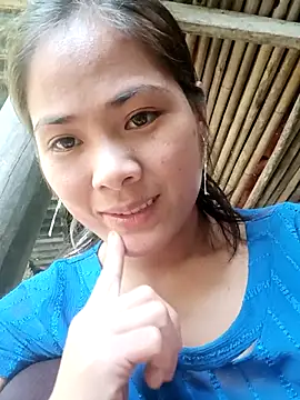 Lyssa-a online show from October 21, 2025, 4:45 am