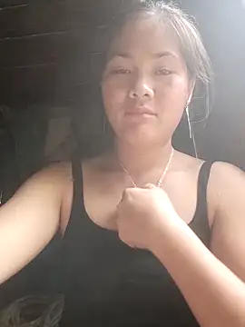 Snapshot of Lyssa-a chatting on April 4, 2026, 3:46 am Lyssa-a online show from April 4, 2026, 3:46 am