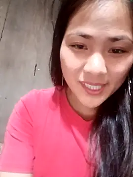 Snapshot of Lyssa-a chatting on February 15, 2026, 10:58 am Lyssa-a online show from February 15, 2026, 10:58 am