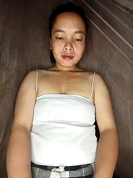 Nguyet2k4 online show from November 1, 2025, 2:51 am