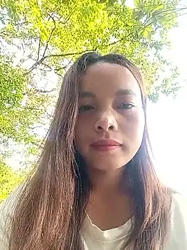 Nguyet2k4 online show from May 15, 2026, 11:14 pm