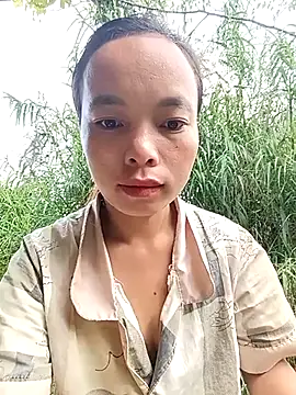 Nguyet2k4 online show from October 19, 2025, 12:24 am