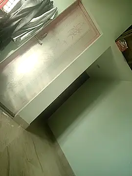 Vickyins480000 online show from December 17, 2025, 10:09 am