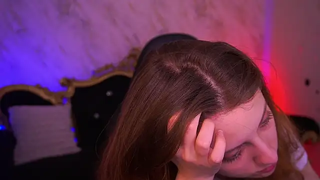 CuteeFoxy online show from March 28, 2026, 1:34 pm