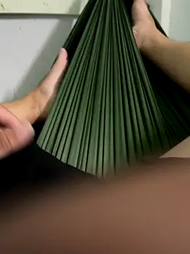 boy130304 online show from October 17, 2025, 12:25 am