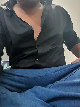 Snapshot of Akki19989 chatting on October 14, 2025, 9:15 pm Akki19989 online show from October 14, 2025, 9:15 pm