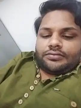 Snapshot of Akki19989 chatting on December 17, 2025, 9:20 pm Akki19989 online show from December 17, 2025, 9:20 pm