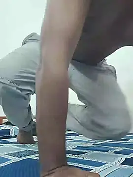 Snapshot of Akki19989 chatting on December 1, 2025, 9:32 am Akki19989 online show from December 1, 2025, 9:32 am