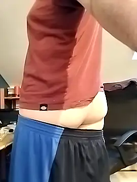 Snapshot of nicolaspgarnier chatting on February 16, 2026, 4:49 pm nicolaspgarnier online show from February 16, 2026, 4:49 pm