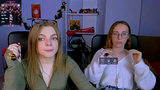 Snapshot of evalora_vei chatting on November 3, 2025, 8:34 pm evalora vei online show from November 3, 2025, 8:34 pm