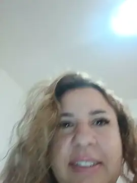 Snapshot of BelleInna chatting on June 21, 2026, 9:59 am BelleInna online show from June 21, 2026, 9:59 am