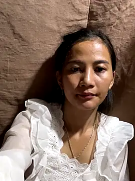 Miss-World00 online show from November 9, 2025, 11:20 pm