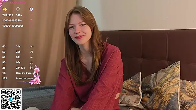 Snapshot of Erosyne chatting on November 30, 2025, 5:14 pm Erosyne online show from November 30, 2025, 5:14 pm