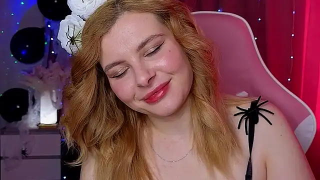 Snapshot of newday-off chatting on October 18, 2025, 4:03 am newday-off online show from October 18, 2025, 4:03 am