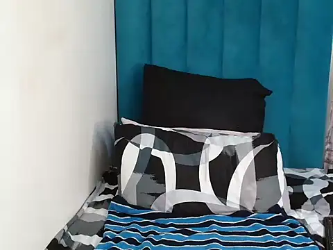 Snapshot of Babyface201 chatting on October 26, 2025, 12:05 pm Babyface201 online show from October 26, 2025, 12:05 pm