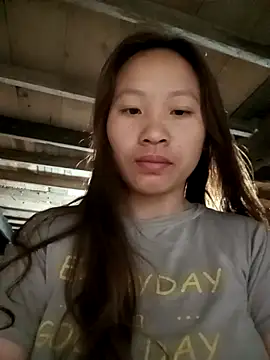 Snapshot of Mising5022 chatting on December 2, 2025, 10:33 pm Mising5022 online show from December 2, 2025, 10:33 pm