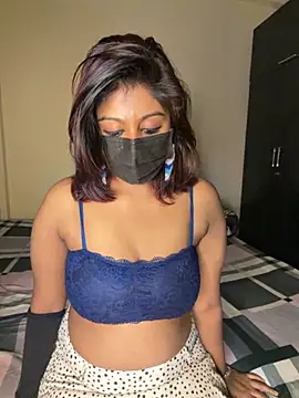 Snapshot of payal_mittal chatting on November 22, 2025, 9:35 pm payal mittal online show from November 22, 2025, 9:35 pm