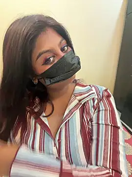 Snapshot of payal_mittal chatting on May 6, 2026, 6:23 pm payal mittal online show from May 6, 2026, 6:23 pm