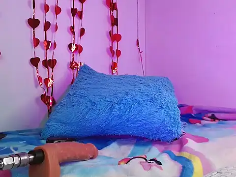 Snapshot of Isaa_Foxx_ chatting on January 8, 2026, 4:29 am Isaa Foxx online show from January 8, 2026, 4:29 am