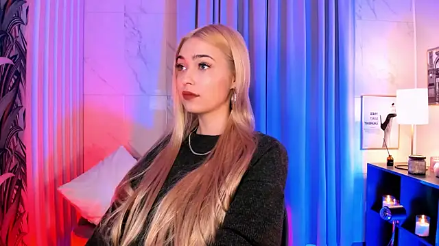 Snapshot of AlysiaSun_ chatting on May 1, 2026, 12:15 am AlysiaSun online show from May 1, 2026, 12:15 am