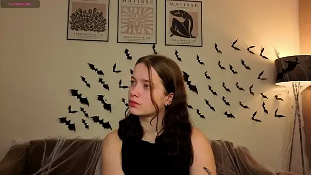 Snapshot of JonDatko chatting on October 31, 2025, 3:36 am JonDatko online show from October 31, 2025, 3:36 am