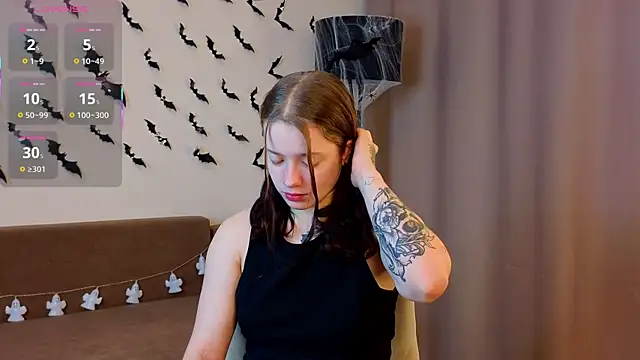 Snapshot of JonDatko chatting on November 4, 2025, 3:21 am JonDatko online show from November 4, 2025, 3:21 am