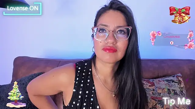 Snapshot of charlhot_ chatting on November 27, 2025, 1:22 pm charlhot online show from November 27, 2025, 1:22 pm