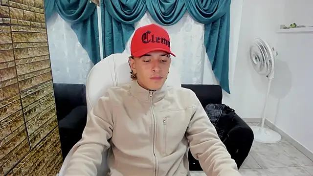 Hayden Boy  online show from December 16, 2025, 4:06 am