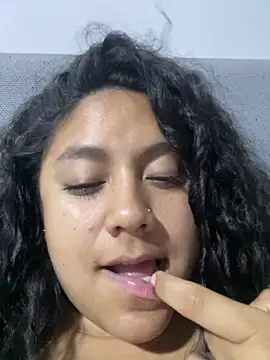 Snapshot of Techi0525 chatting on March 13, 2026, 5:45 am Techi0525 online show from March 13, 2026, 5:45 am