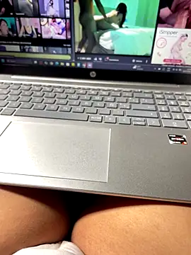 Techi0525 online show from December 2, 2025, 3:36 pm