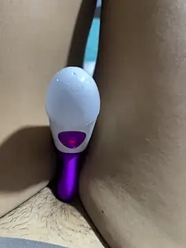 Snapshot of Techi0525 chatting on April 13, 2026, 2:10 pm Techi0525 online show from April 13, 2026, 2:10 pm