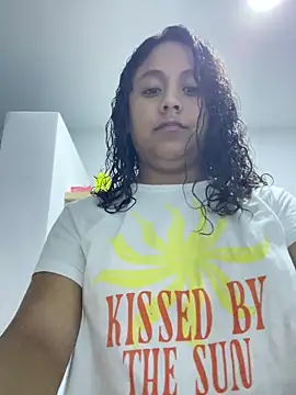 Snapshot of Techi0525 chatting on February 11, 2026, 11:48 pm Techi0525 online show from February 11, 2026, 11:48 pm