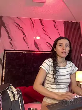 SsexCouplee online show from March 1, 2026, 11:32 am